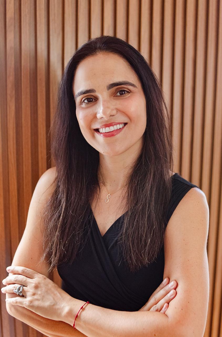 PROFILE-JULIANA-HADDAD